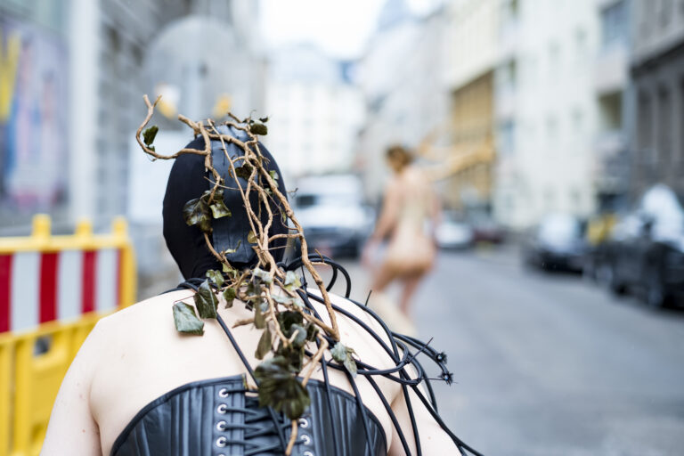 Ein postdigitales Morgenritual – Humane Methods